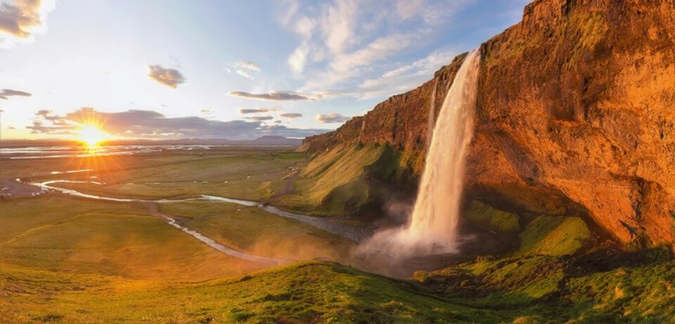 midnight sun in Iceland