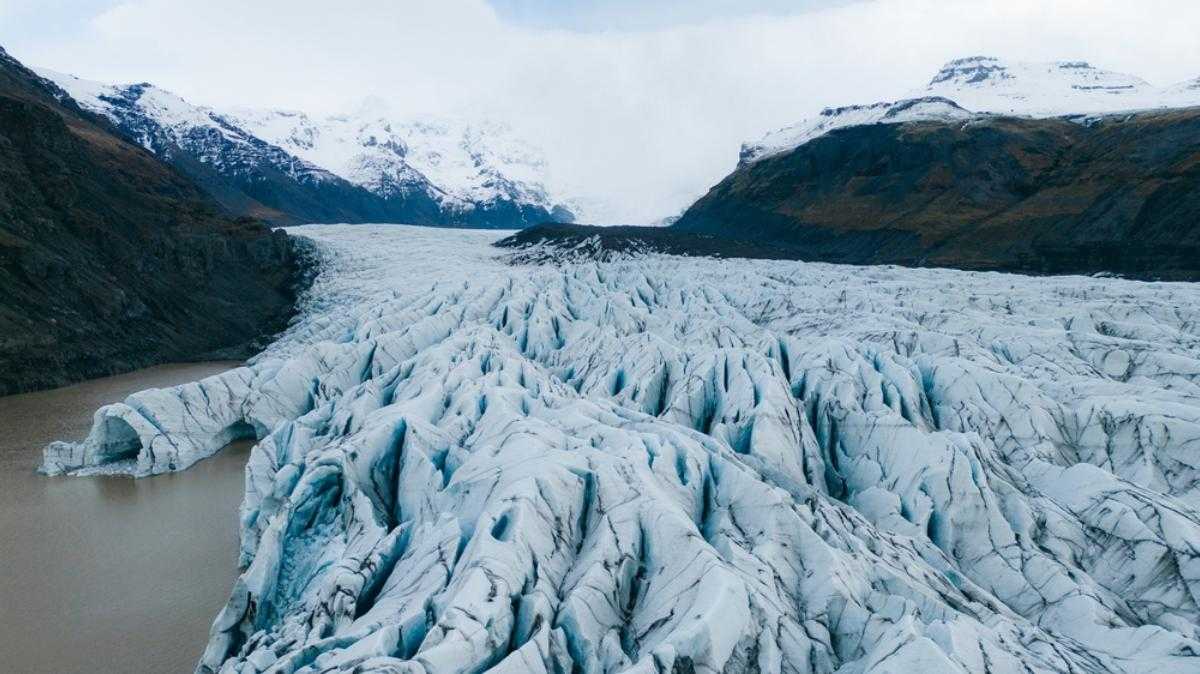 Svinafellsjokull Glacier