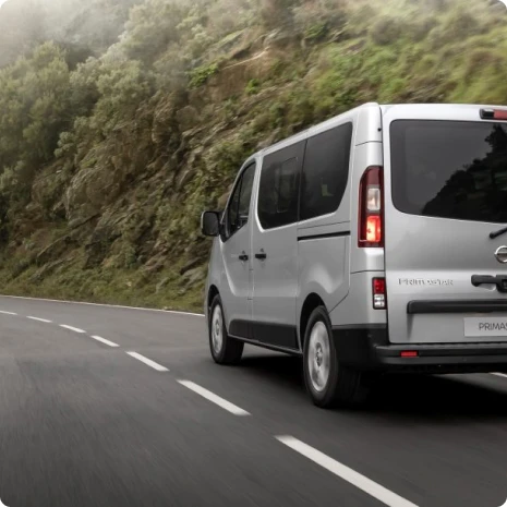 minivan-and-passenger-van-iceland